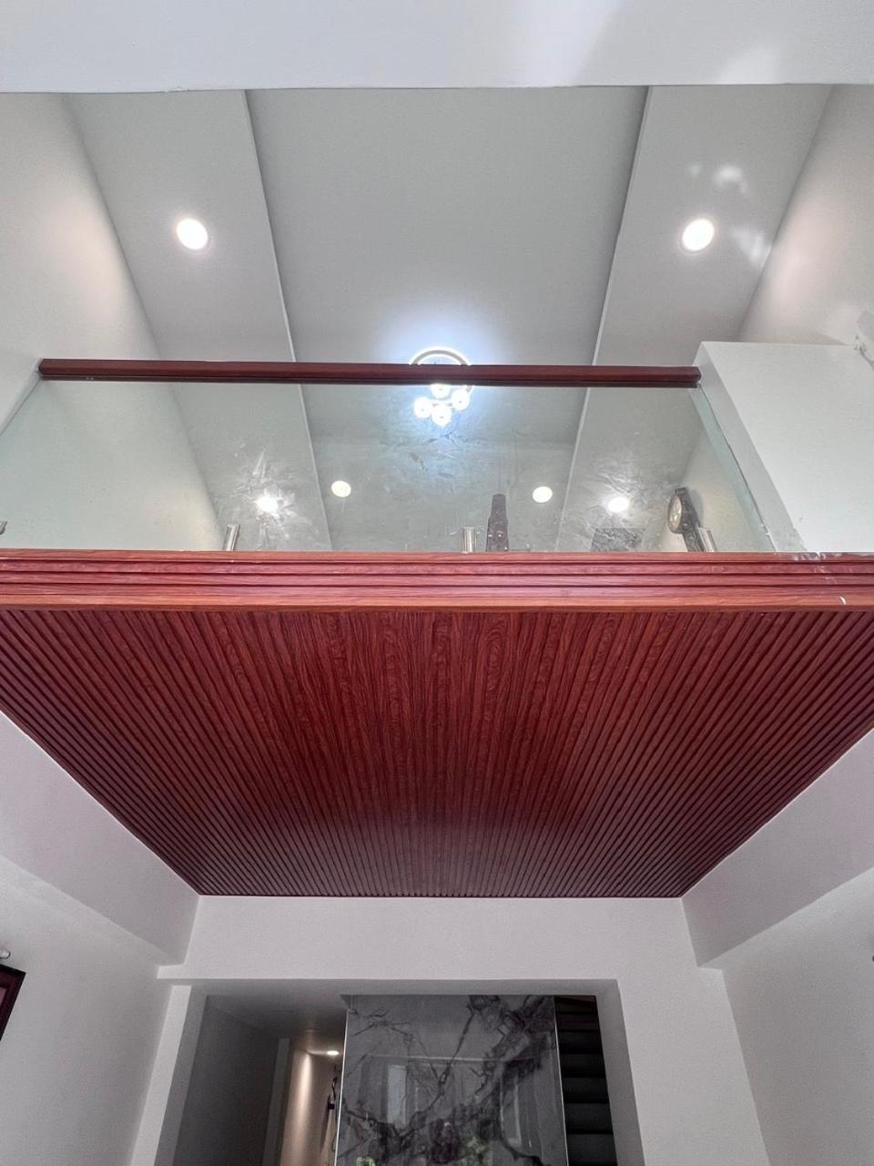 Khách sạn hẻo lánh 85homestay85 *